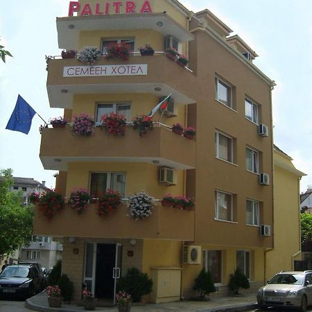 Hotel Palitra فارنا المظهر الخارجي الصورة